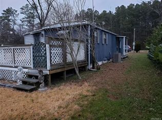 221 Honeysuckle Ln, Deltaville, VA 23043