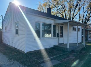 1717 W Acres Dr, Burlington, IA 52601