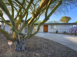 9443 E Myra Dr, Tucson, AZ 85730