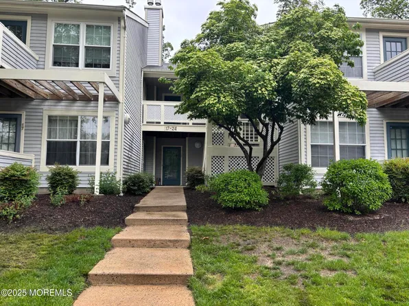 22 Chinkaberry Court, Howell, NJ 07731