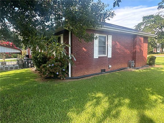 2nd image of 602 Sherwood Ave