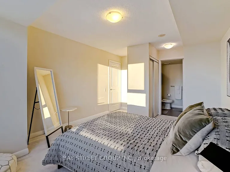 190 Borough Dr #710 — Photo 22