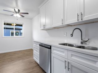 3435 SW 87th Ave #5, Portland, OR 97225