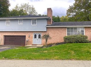 105 Franklin St, Saint Clairsville, OH 43950