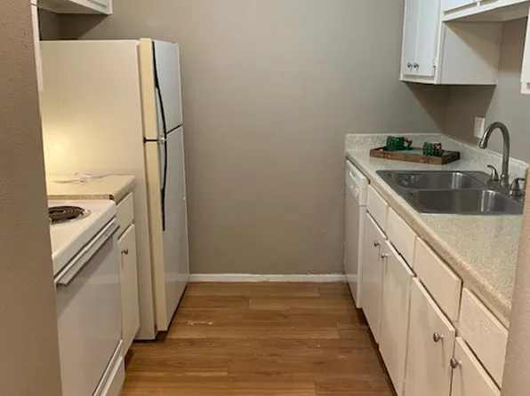 (undisclosed Address), San Marcos, TX 78666