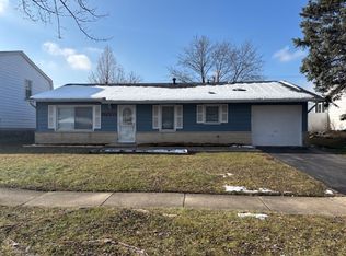 17620 Winston Dr, Country Club Hills, IL 60478