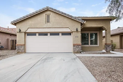 17722 W Marshall Ln Photo 1