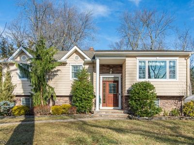3 Springdale Rd, West Caldwell, NJ, 07006