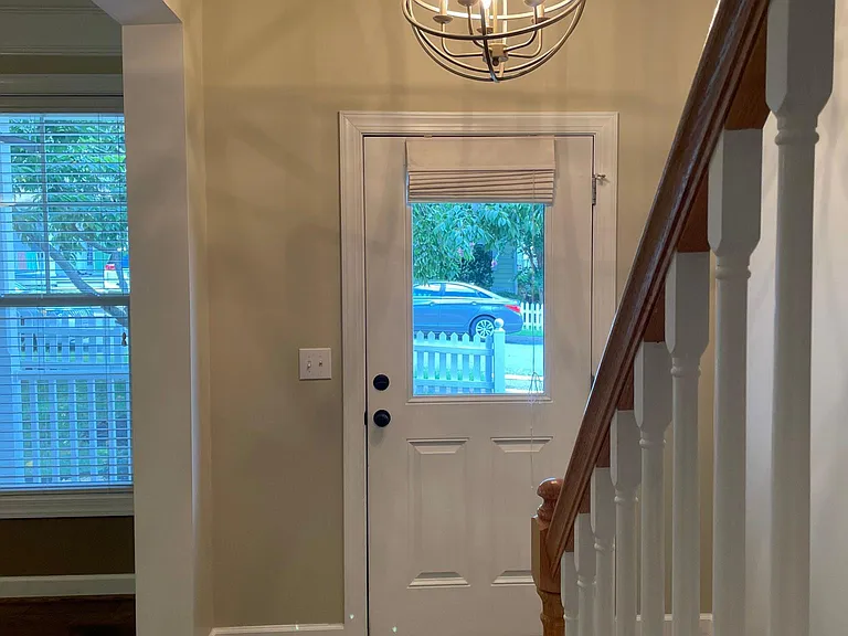 1720 Clay Dr — Photo 22
