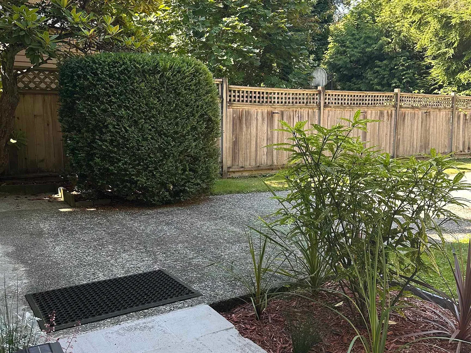 3 bed, 1412 sqft, $2,900 — Photo 1