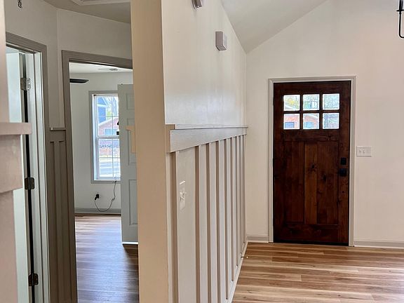 The two guests bedrooms share a hall bathroom and have the same size closet and similar size bedroom.