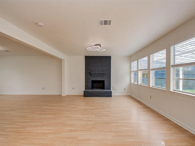 3514 Quail Meadow Dr — Photo 13