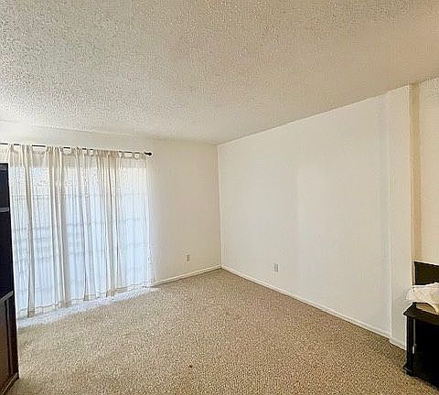 Den area