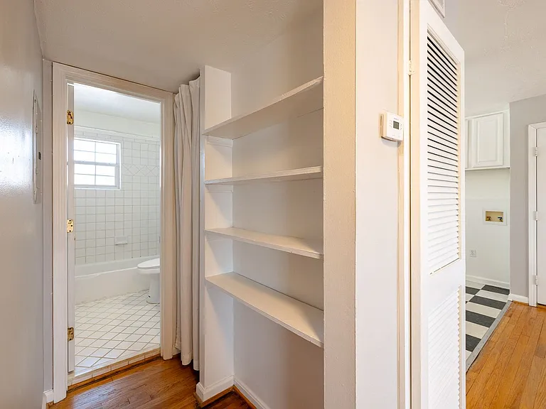Peachtree Hills Court | Where Atlanta's Energy Meets Timeless Charm — Photo 40
