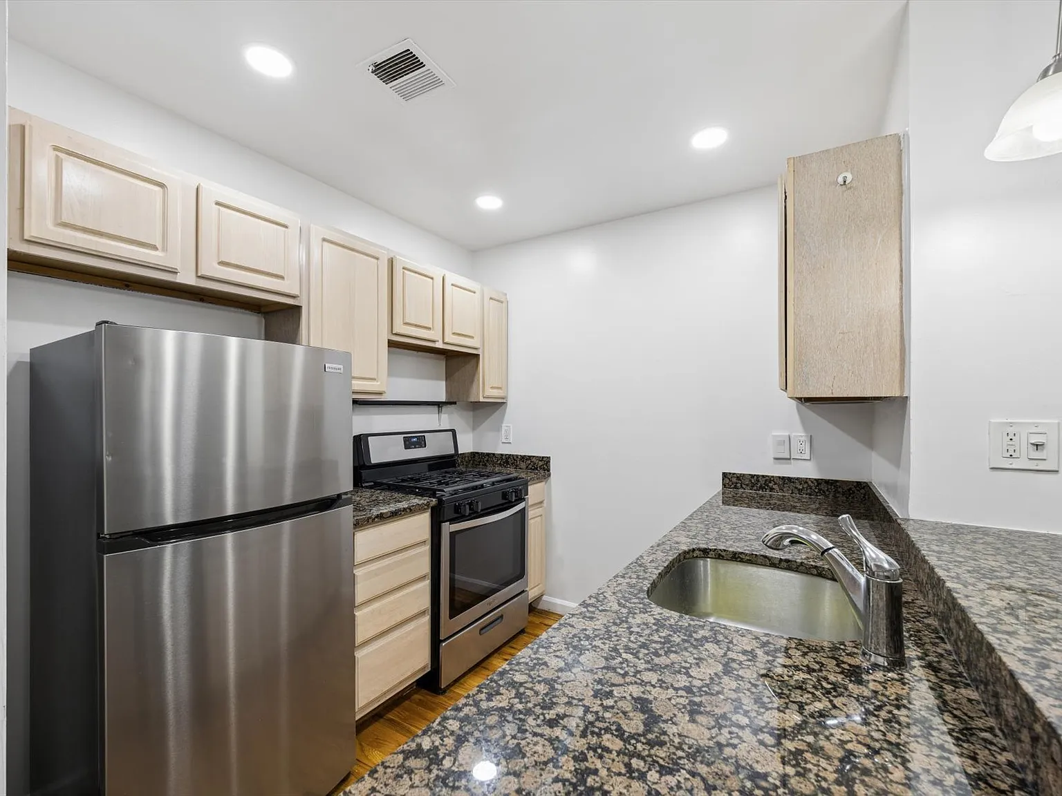 630 West 138th Street — Photo 4