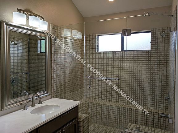 5th image of 12508 Heatherfield Ln