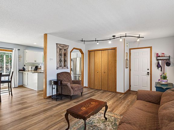 5th image of 409 Heights Rd NW