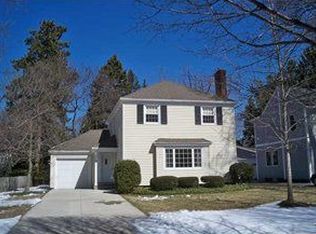 84 Alpine Dr, Rochester, NY 14618