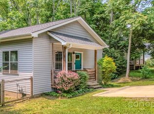 136 Old County Home Rd, Asheville, NC 28806