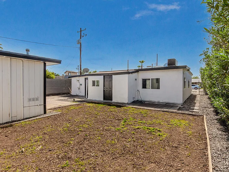 1934 E Monte Vista Rd #B — Photo 10
