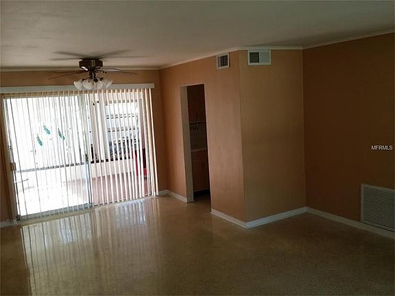3rd image of 2329 Indigo Dr