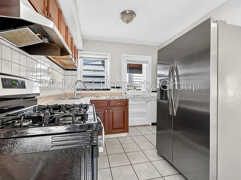 5344 Colton Dr — Photo 5