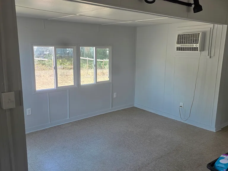 12400 Agua Fria Ave — Photo 5