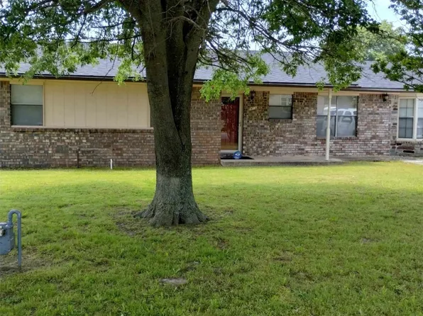 1418 E 1st St, Okmulgee, OK 74447