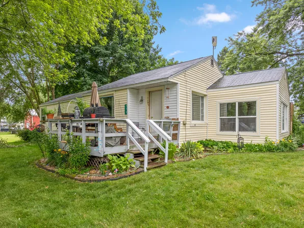 218 Edgar St, Lakeview, MI 48850