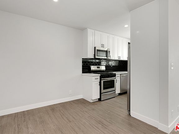 5th image of 1345 S Constance St #1