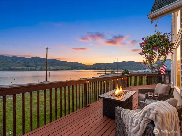 111 Eldorado Way, Chelan, WA 98816
