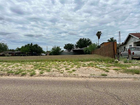 5th image of 210 2nd St