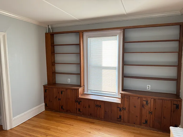 465 Hills St — Photo 33