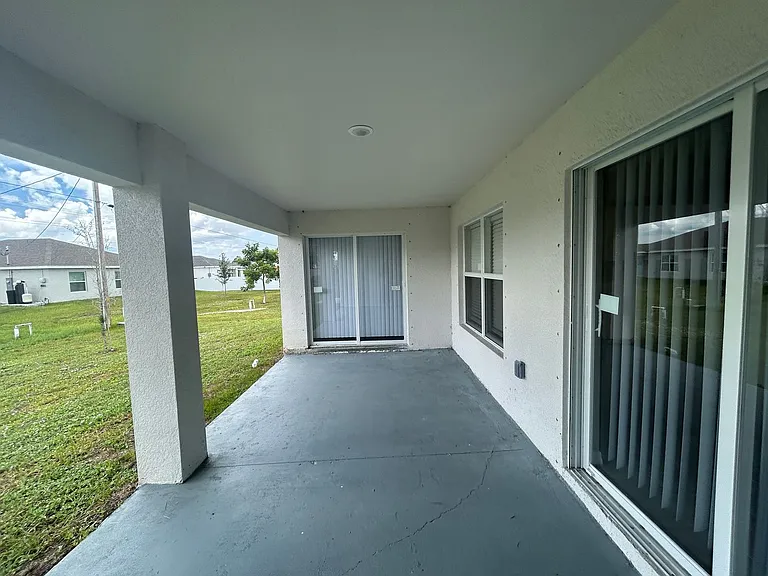 2014 Kismet Pkwy W — Photo 14