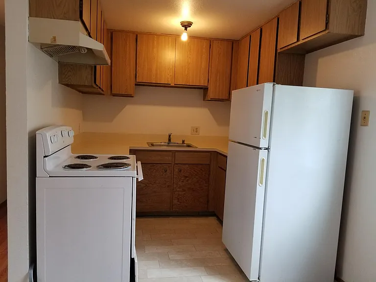 4423 Corliss Ave N #5 — Photo 5