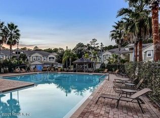 7028 Deer Lodge Cir UNIT 112, Jacksonville, FL 32256