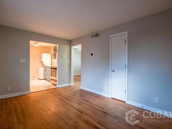 5th image of 195 Randolph St NE #Ne195-08
