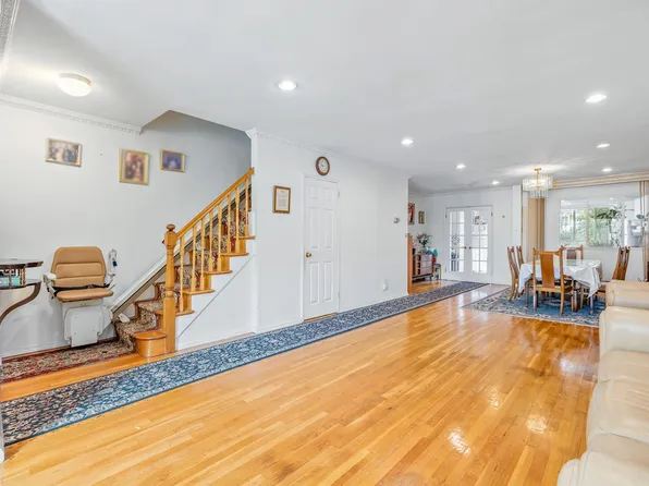 147-59 71st Avenue image 5 of 18