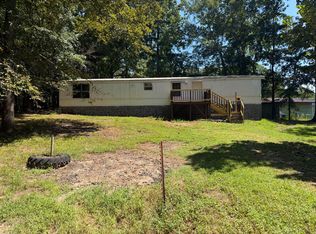 38 Wood Lake Dr, Murray, KY 42071