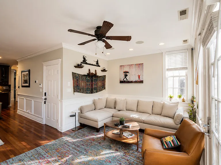 2951 N Halsted St #2 — Photo 3