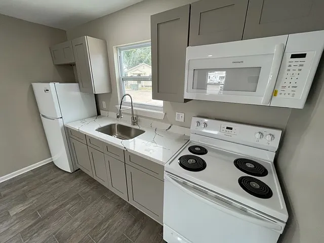 209 Magnolia St #A — Photo 5