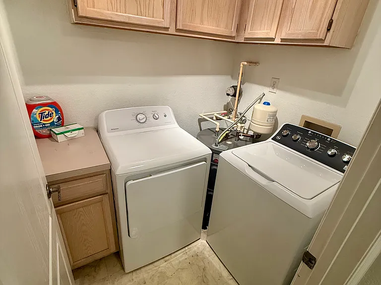 709 Mainsail Dr — Photo 36