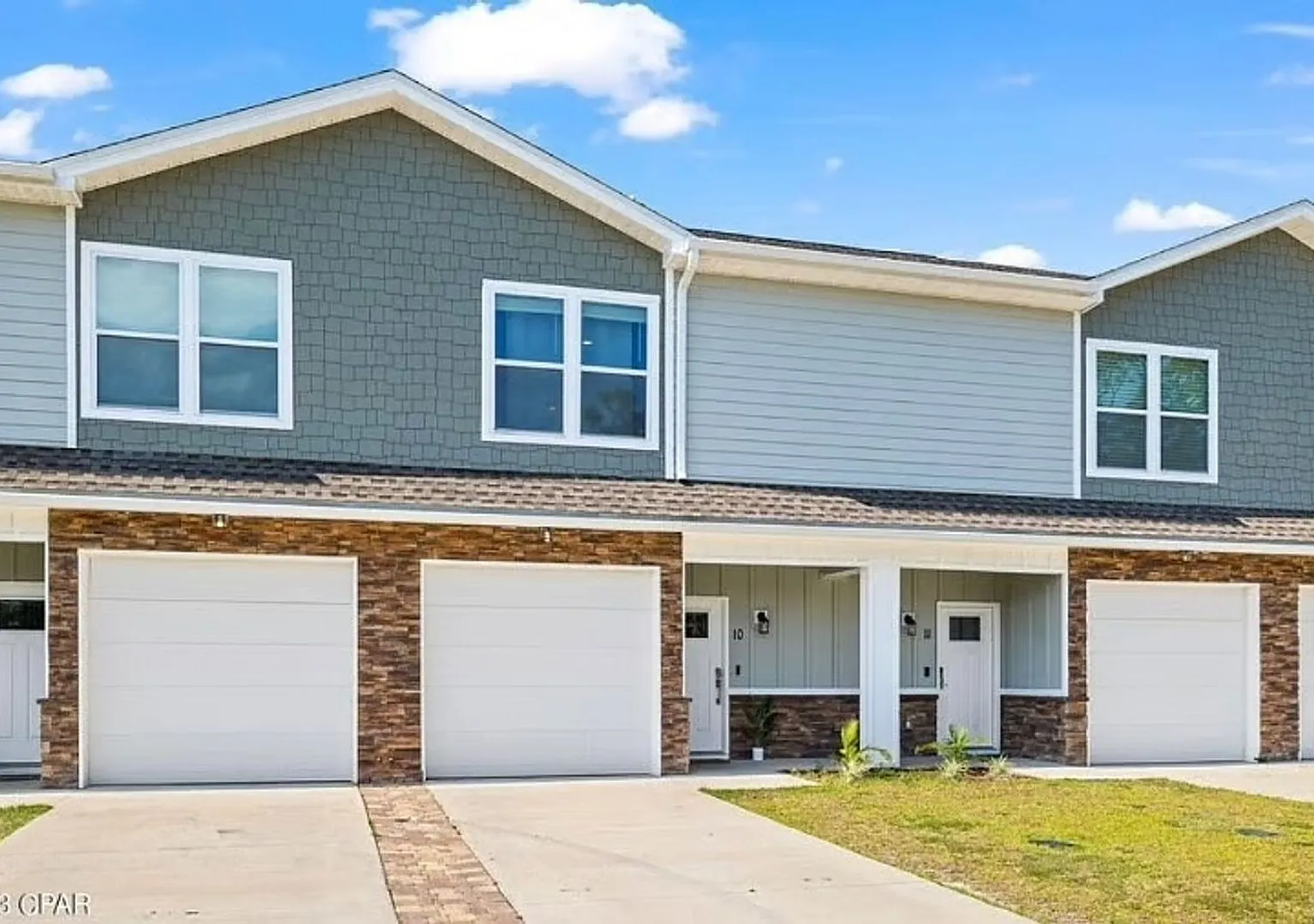 Charming 3BR Townhome in Panama City — Photo 2
