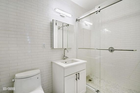 5th image of 358 W 45th St APT 4
