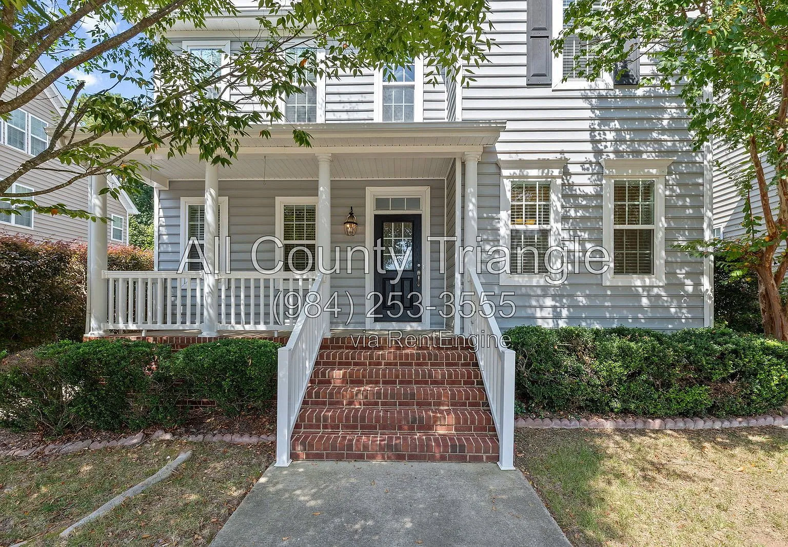 3 bed, 2.5 bath, 2712 sqft, $2,325 — Photo 2