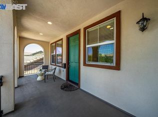 694 W Corazon Way, Tracy, CA 95391