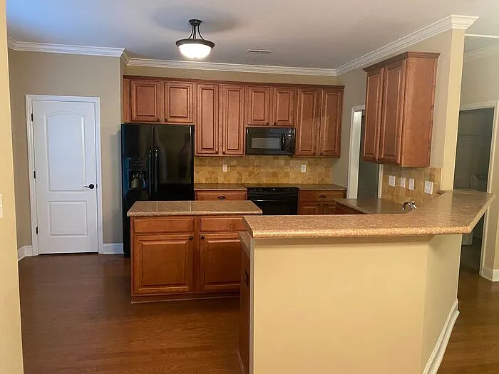 105 Riparian Ct — Photo 8
