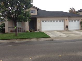 1625 7th St, Hughson, CA 95326