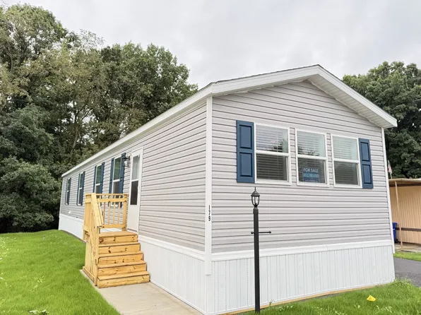 179 E South Dr #179, Oakdale, PA 15071