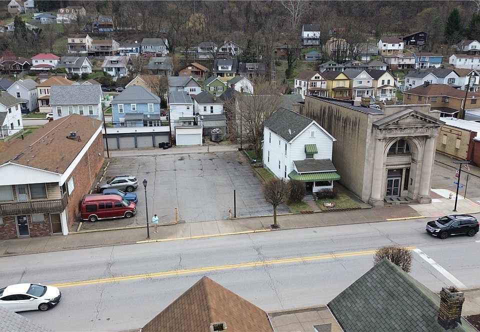 1st image of 800 Main St